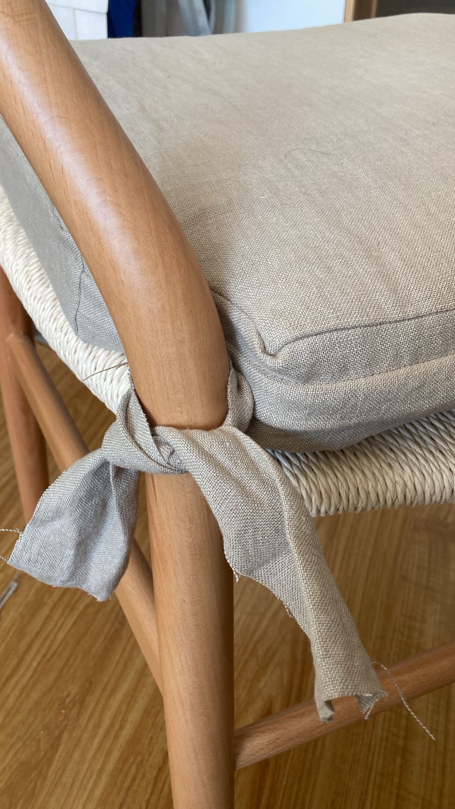 COJINES 100% LINO SILLA RATAN