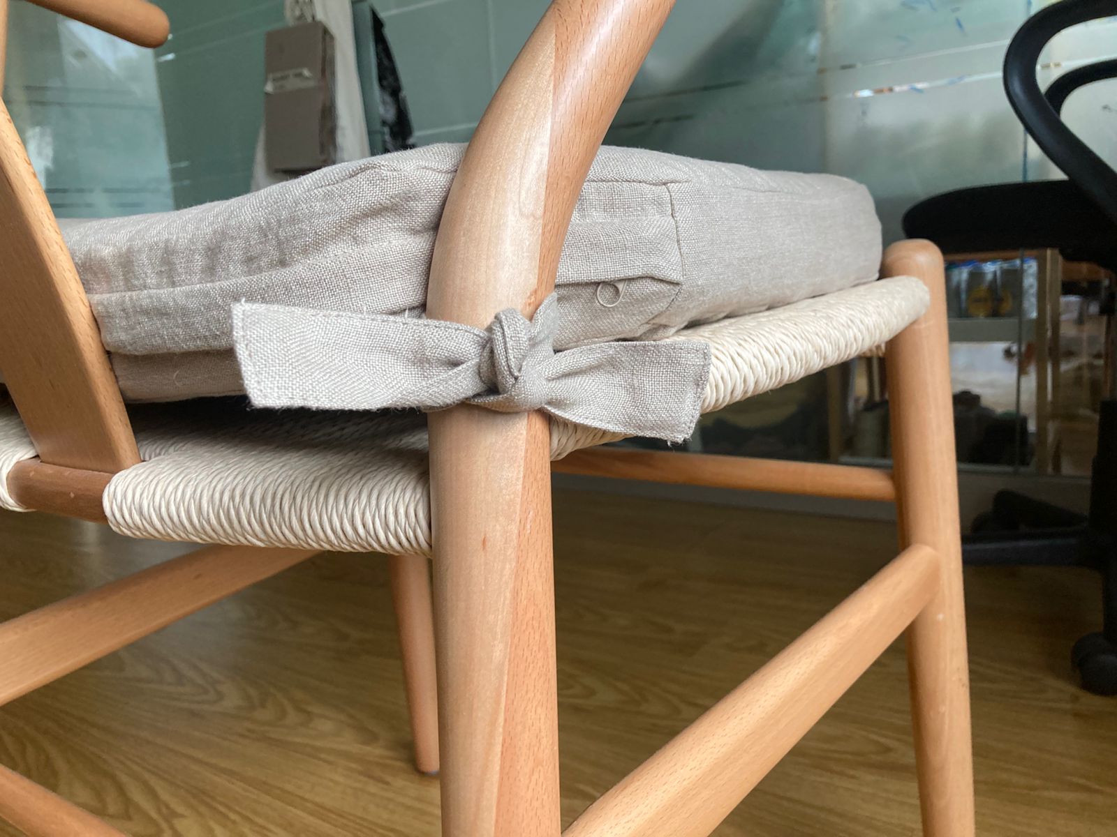 COJINES 100% LINO SILLA RATAN