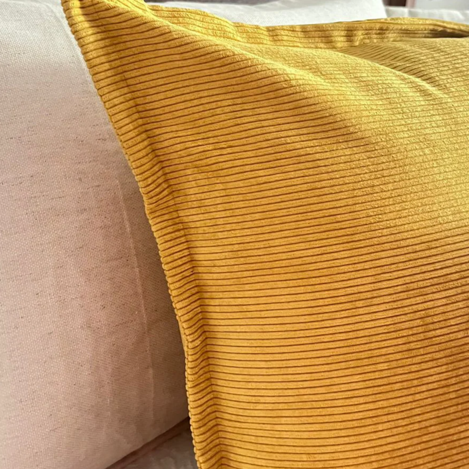 Set Étnico Amarillo